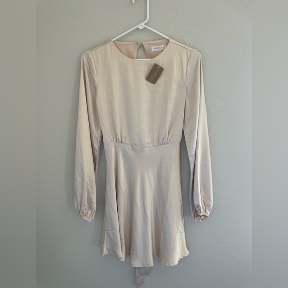 Vestique Satin Mini Dress NWT (long sleeve) - Picture 2 of 8